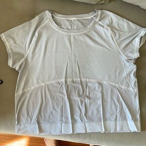 Lululemon body T-shirt